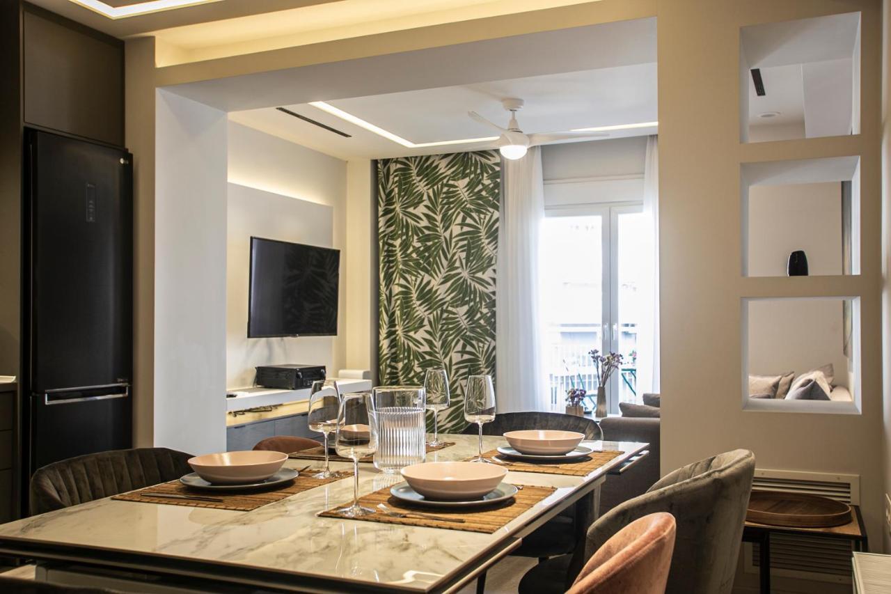 The Lux2 A Gorgeous Apartment テッサロニキ エクステリア 写真